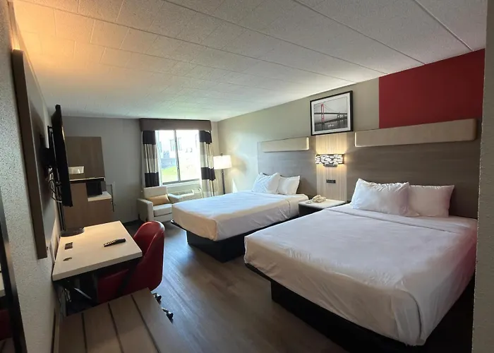 Ramada By Wyndham Newburgh/West Point